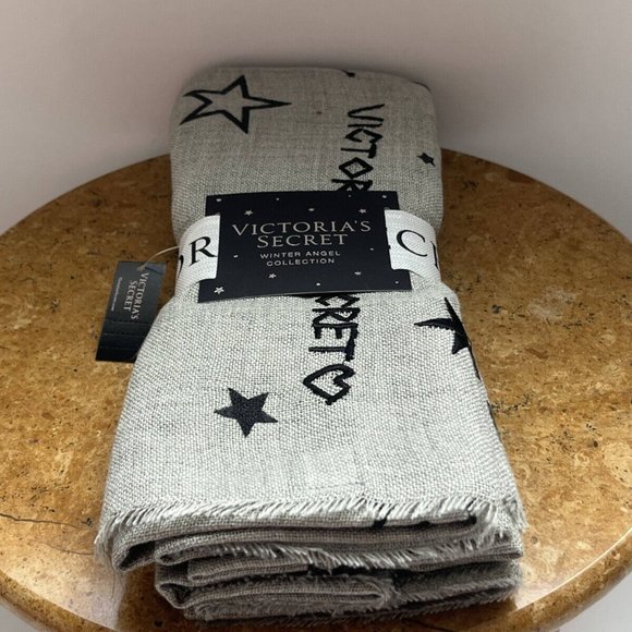 Victoria's Secret Winter Angel Women's Gray Acrylic Night Star Embroidered Scarf - Picture 6 of 8